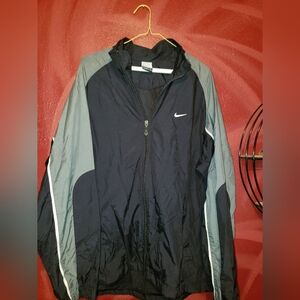 VINTAGE NIKE MENS LIGHTWEIGHT JACKET